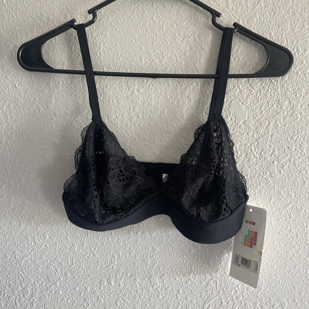 LIVELY The Long-Lined Lace Bralette Black Size Large